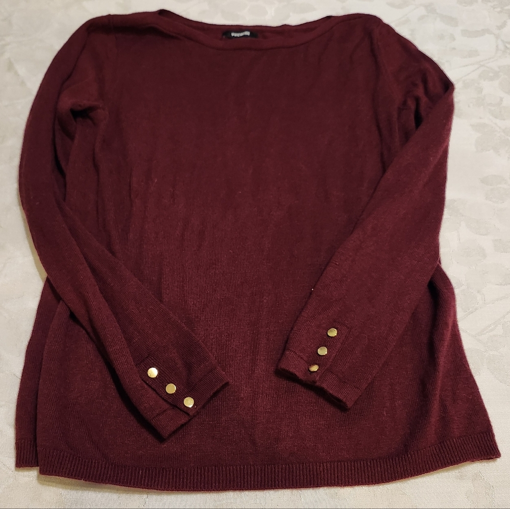 Burgundy Premise Crew Neck Sweater With Gold Button Details Size M